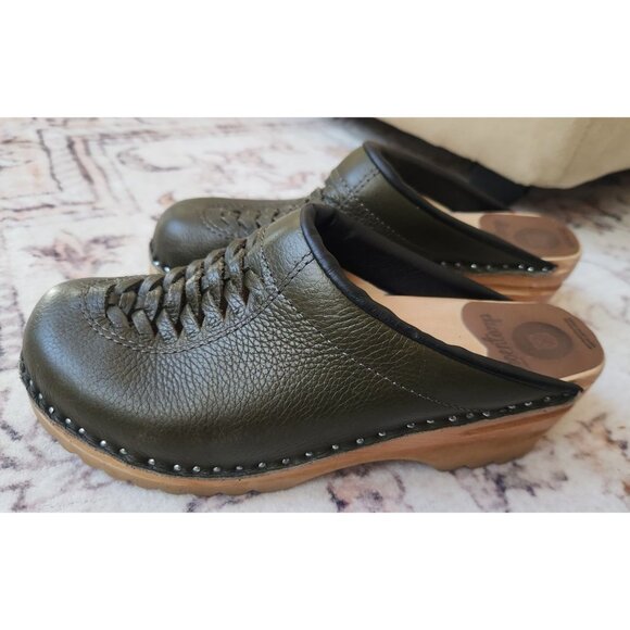 Troentorp Women's Sz. 37 Olive Green Leather Natural Leather Clogs - Picture 1 of 8